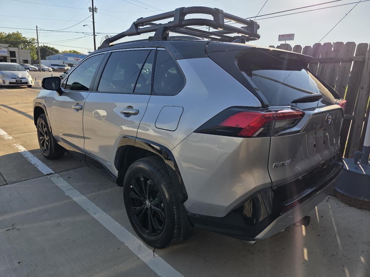 Toyota RAV4 Hybrid XSE 2024