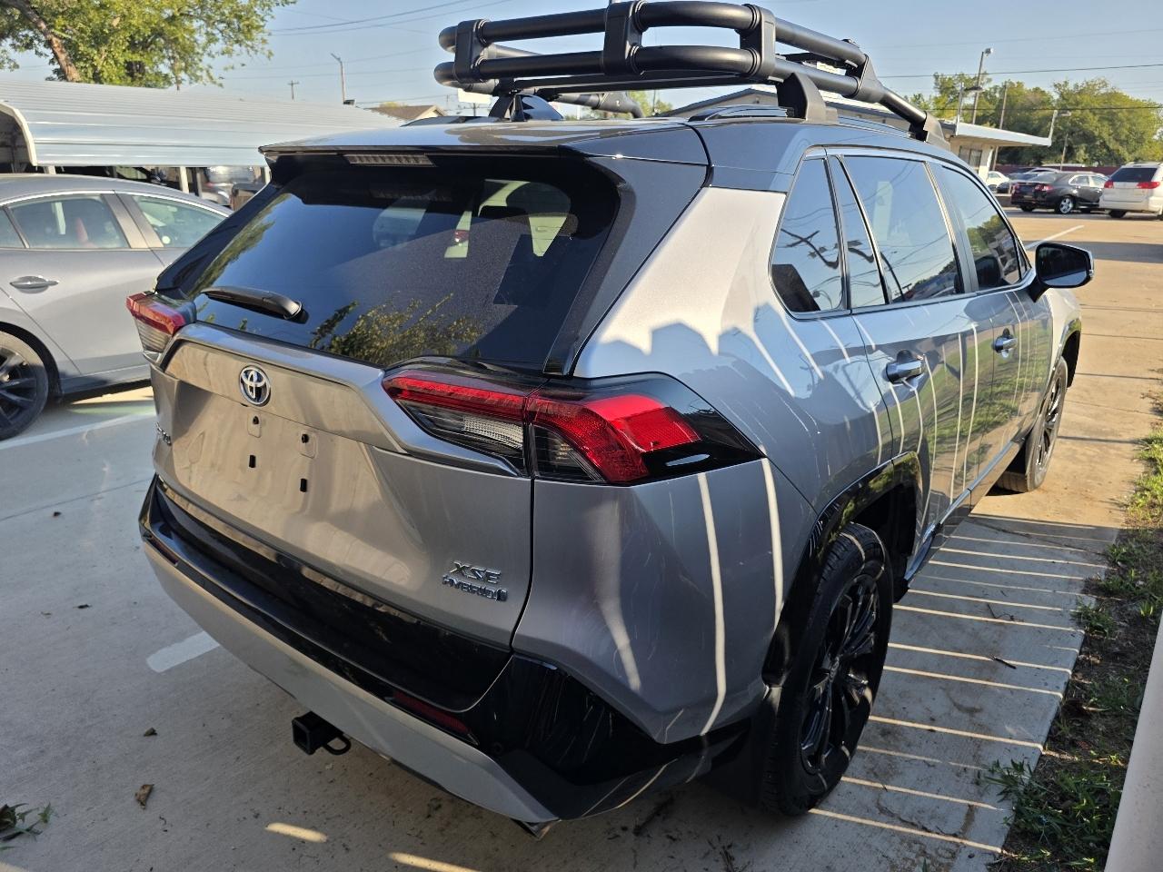 Toyota RAV4 Hybrid XSE 2024