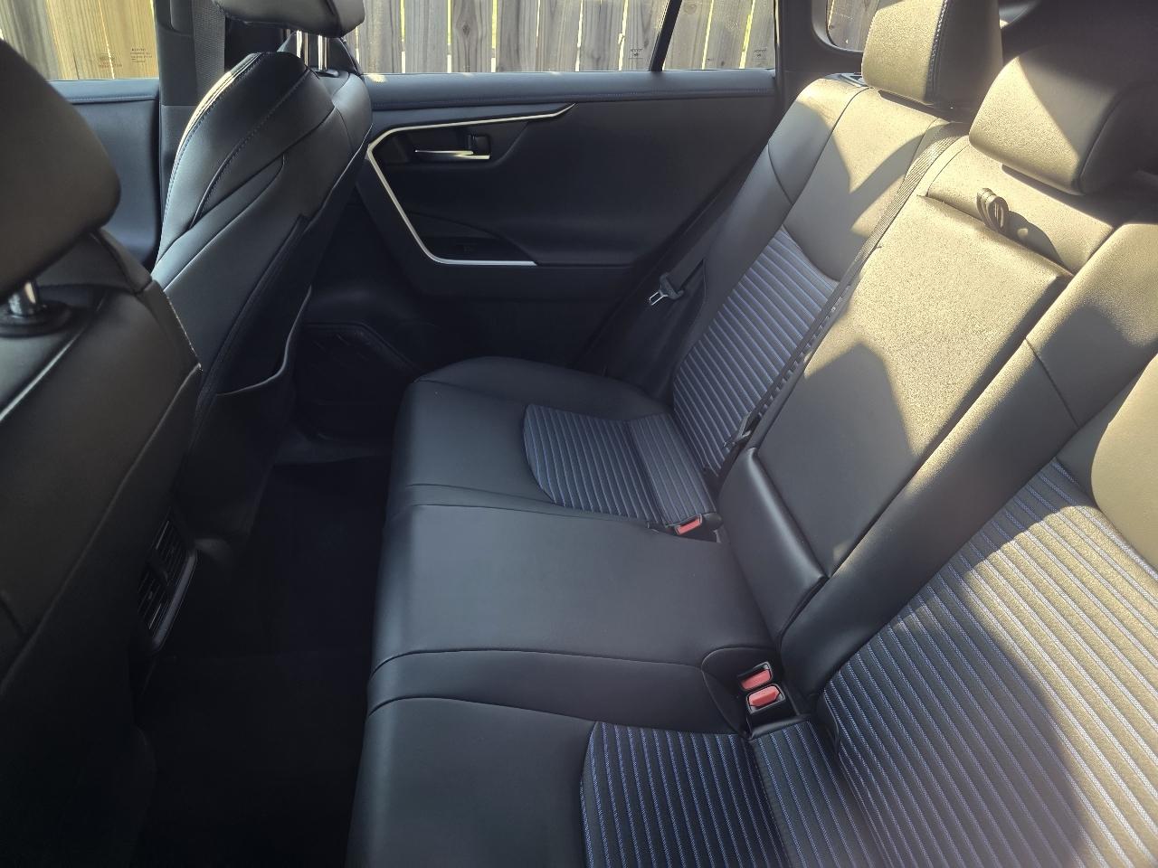 Toyota RAV4 Hybrid XSE 2024