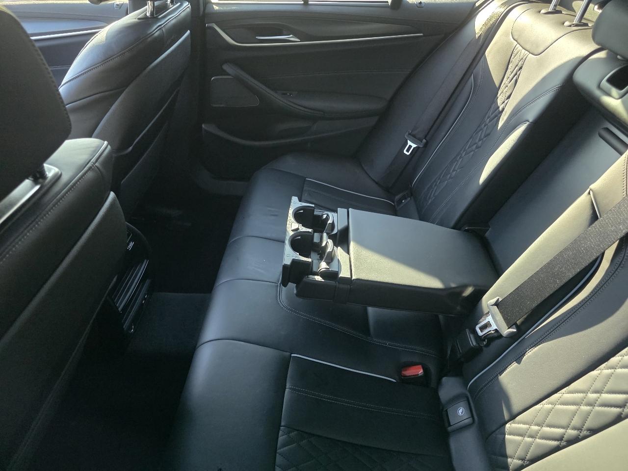 BMW 5-Series 530i 2022