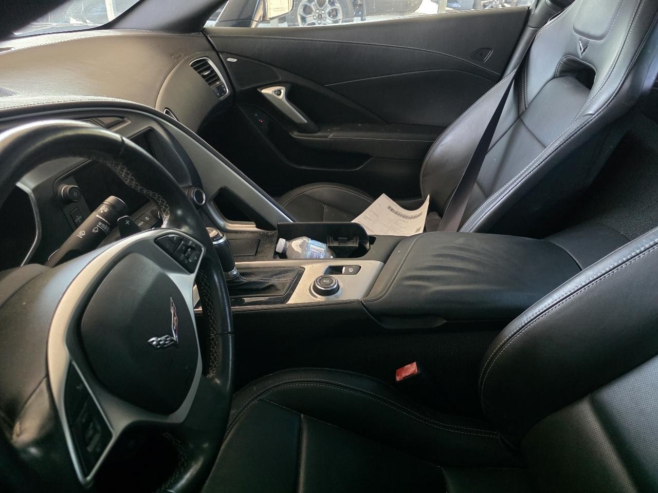 Chevrolet Corvette 2LT Coupe Automatic 2015