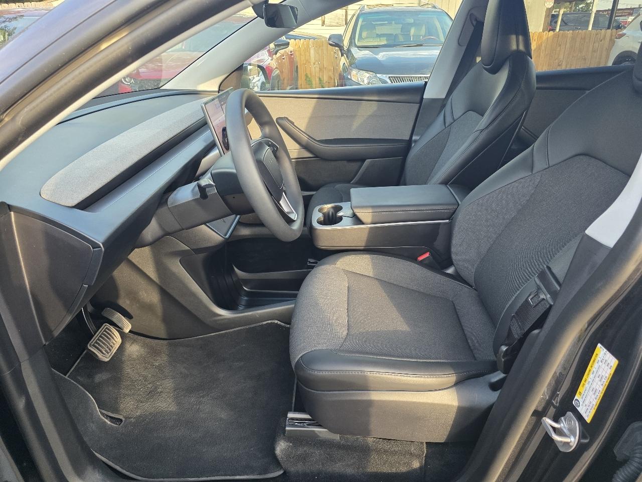 Tesla Model Y Performance 2026