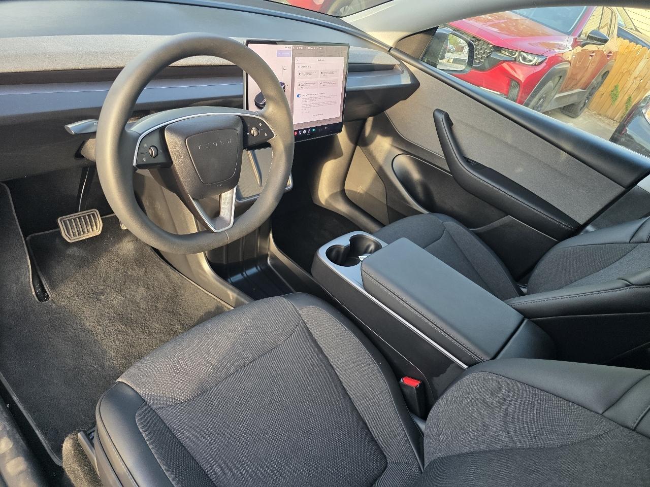 Tesla Model Y Performance 2026