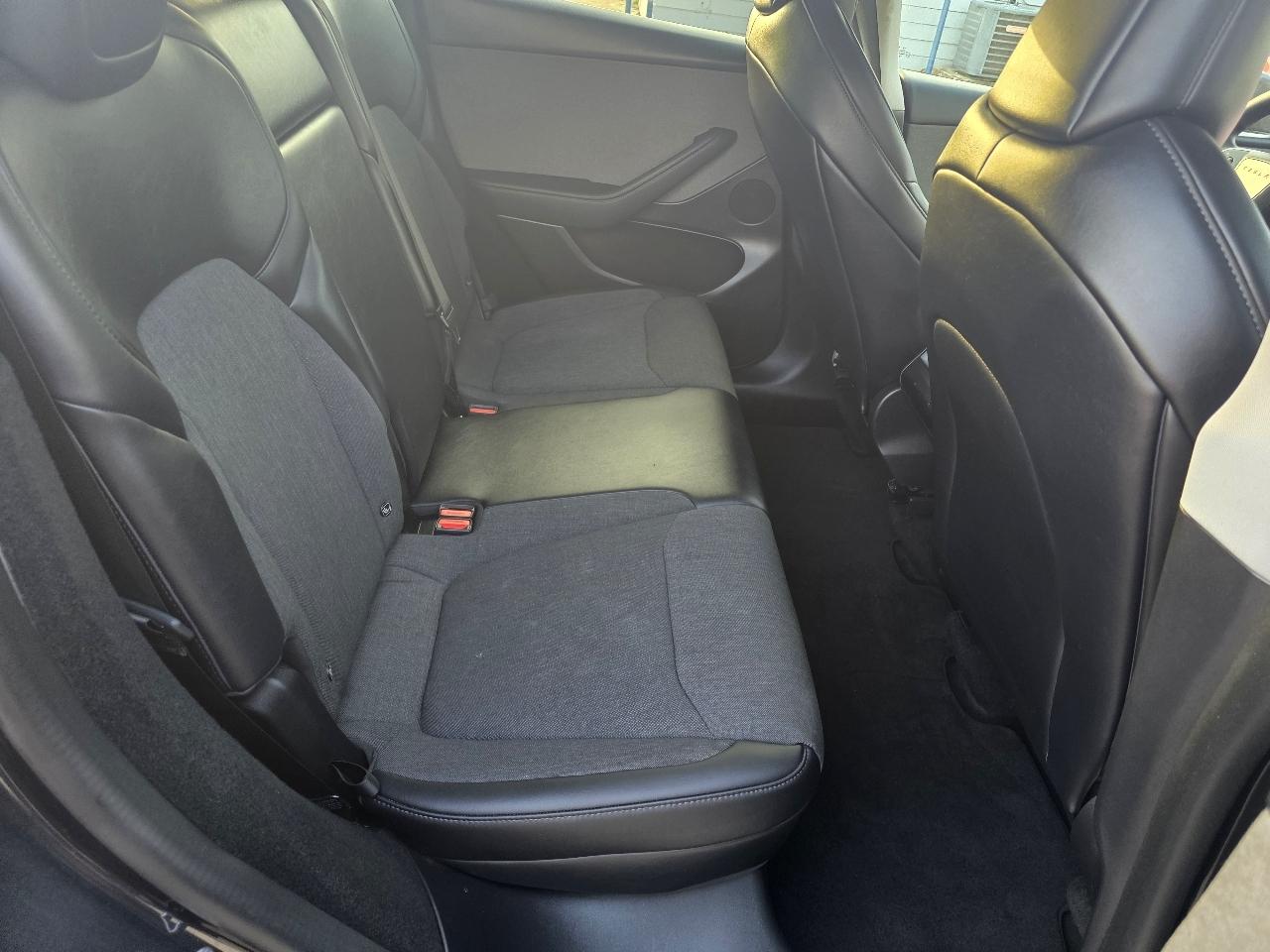 Tesla Model Y Performance 2026
