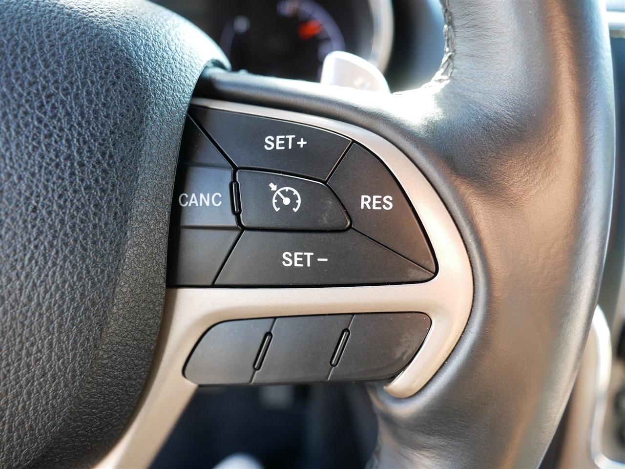 Jeep Grand Cherokee Limited 4WD 2015