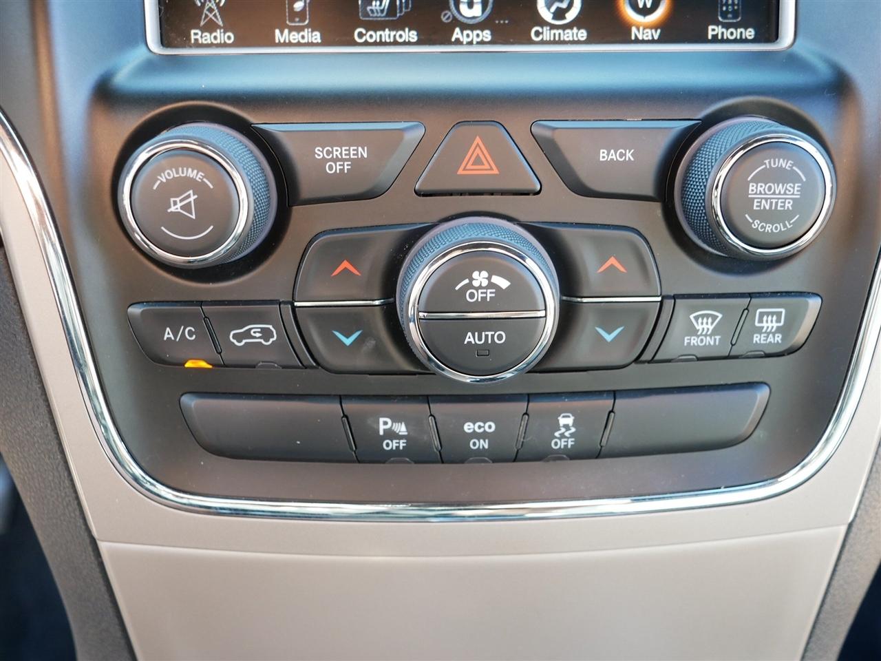 Jeep Grand Cherokee Limited 4WD 2015