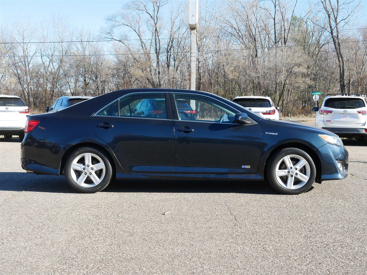 Toyota Camry Hybrid 4dr Sdn SE (Natl) 2014