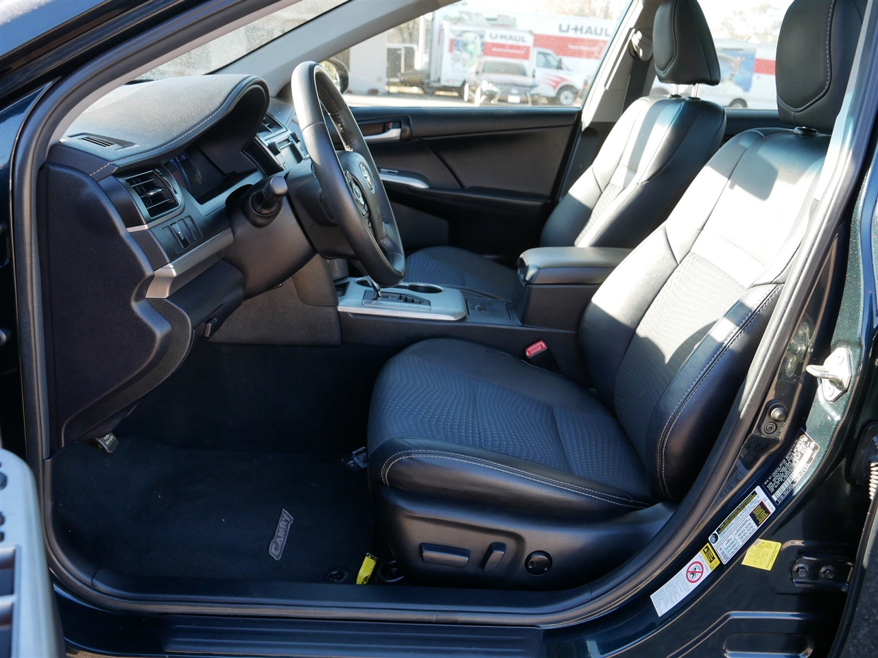 Toyota Camry Hybrid 4dr Sdn SE (Natl) 2014