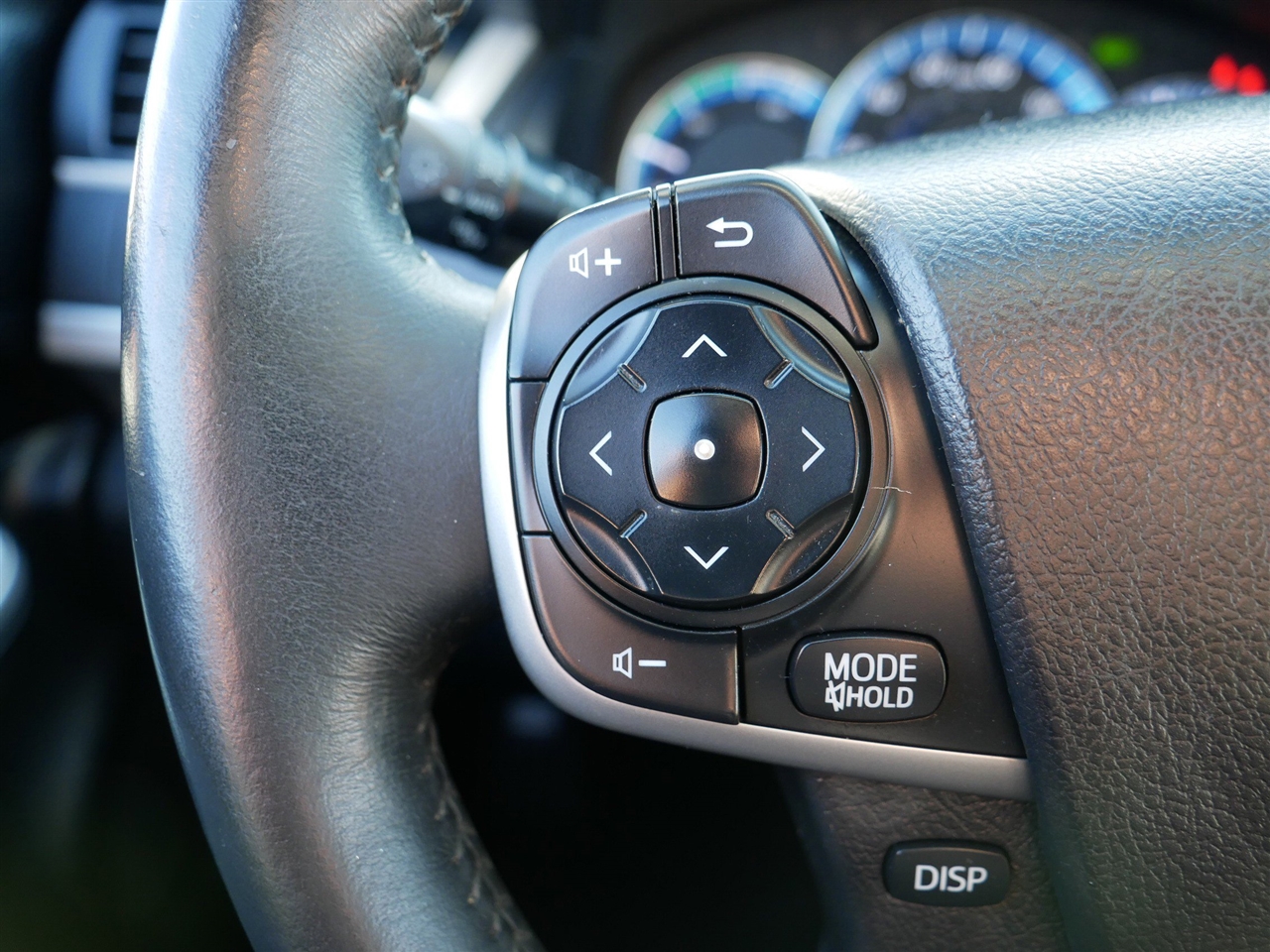 Toyota Camry Hybrid 4dr Sdn SE (Natl) 2014