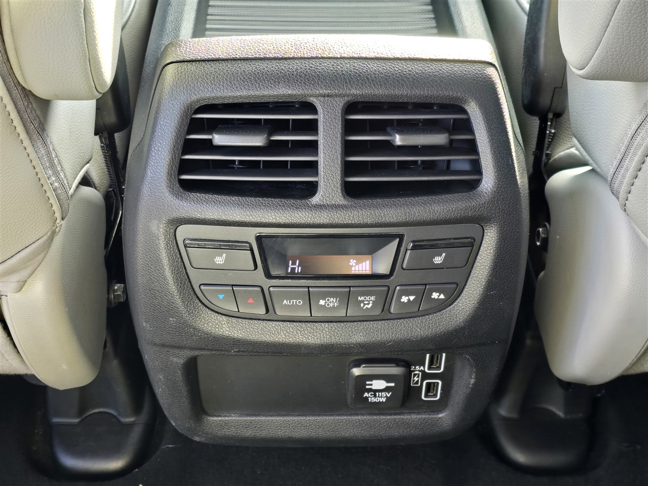 Honda Passport Touring AWD 2019