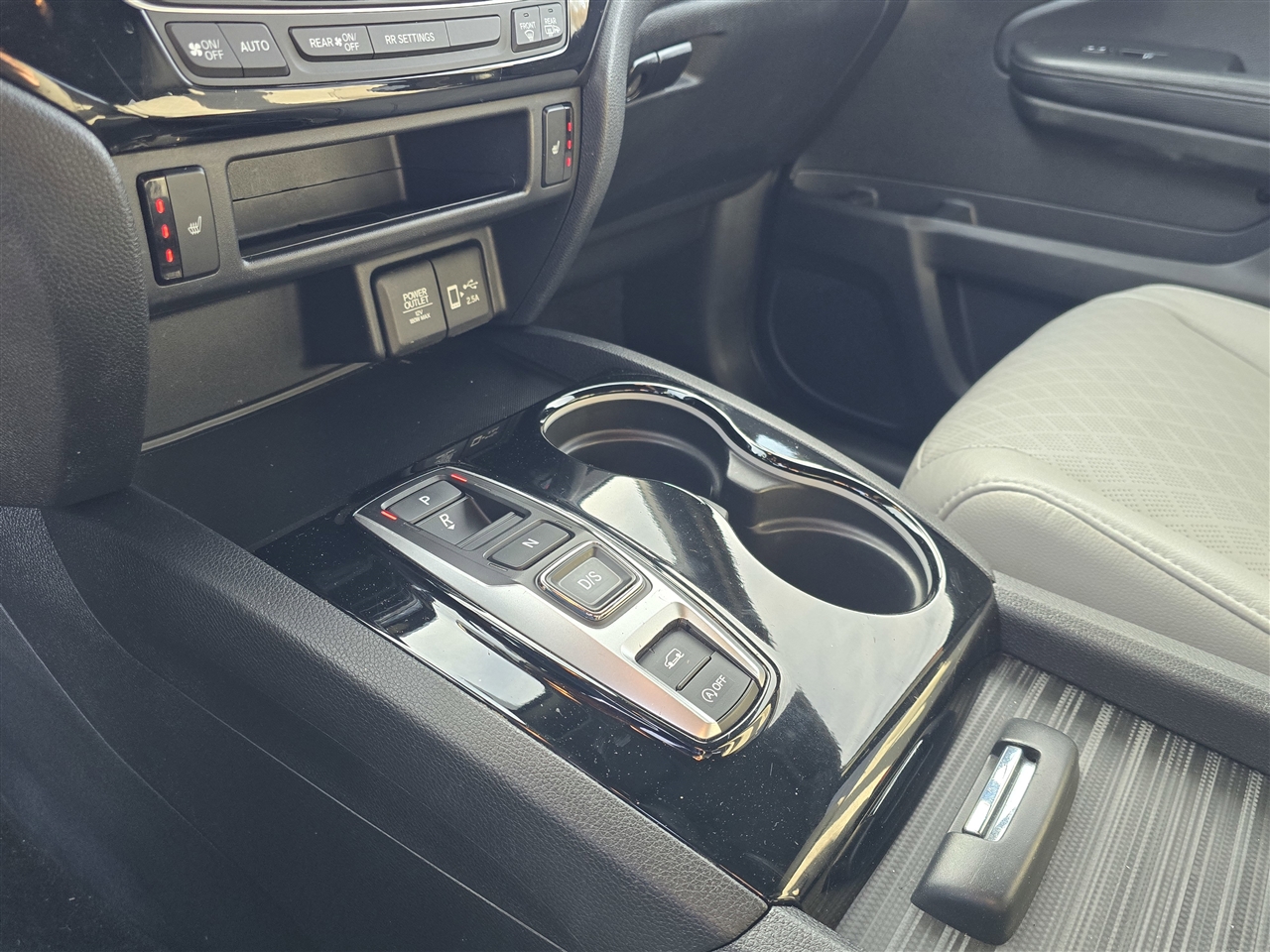 Honda Passport Touring AWD 2019