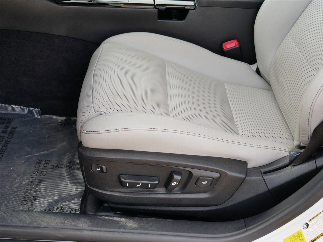 Lexus ES 300 Luxury Sport Sdn 4dr Sdn 2015