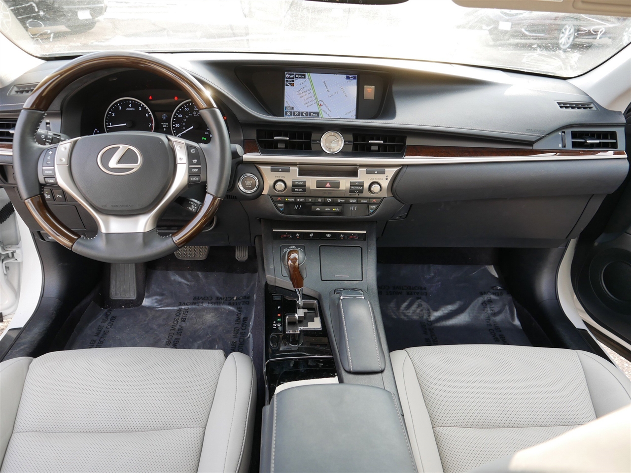 Lexus ES 300 Luxury Sport Sdn 4dr Sdn 2015