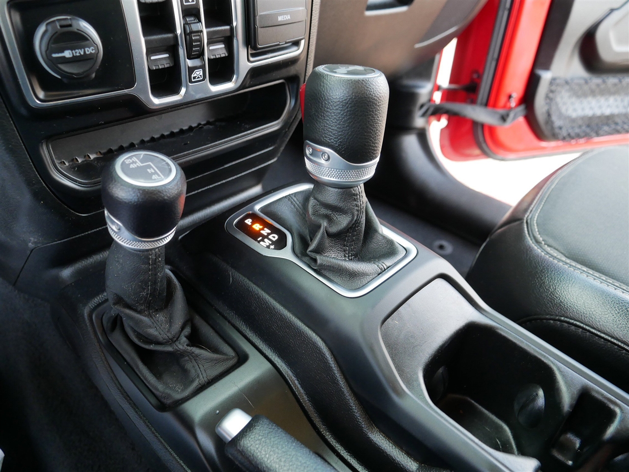 Jeep Wrangler Unlimited Sport 2021