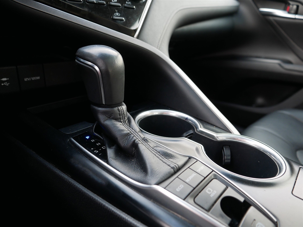 Toyota Camry XSE V6 2018