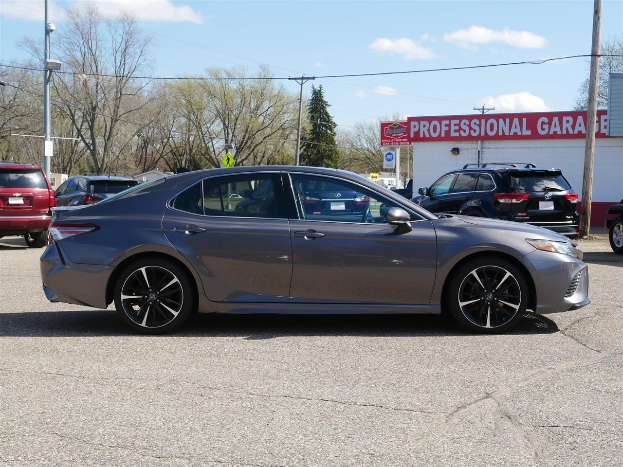 Toyota Camry XSE V6 2018