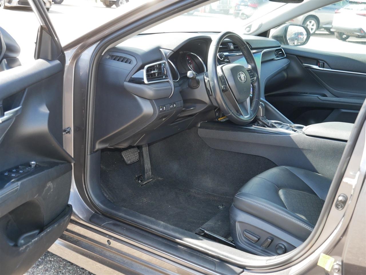 Toyota Camry XSE V6 2018