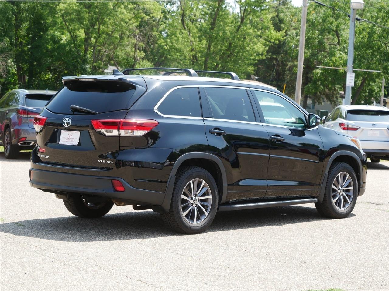 Toyota Highlander  2017