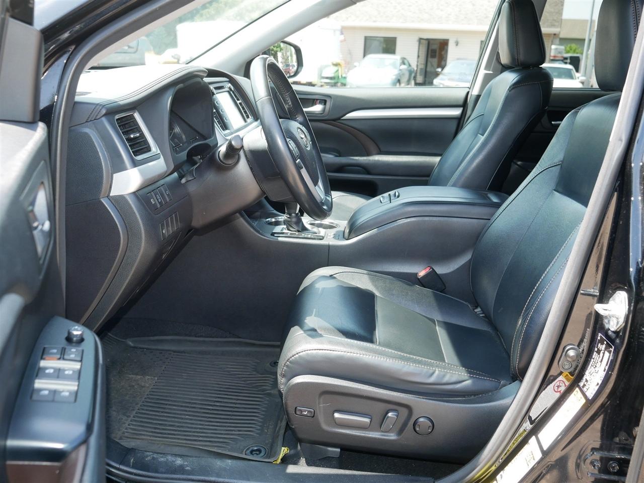 Toyota Highlander  2017