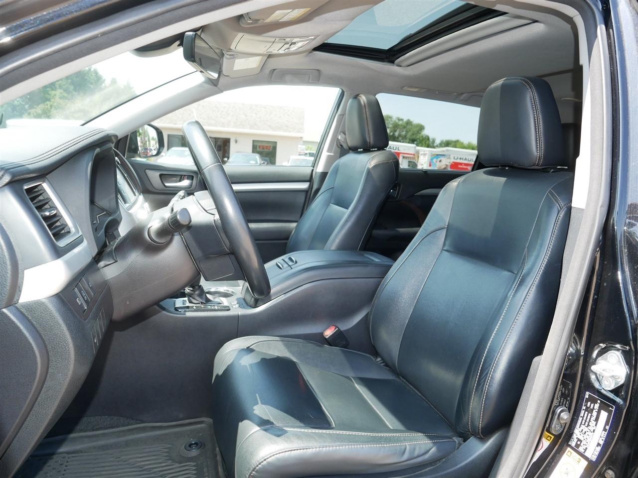 Toyota Highlander  2017