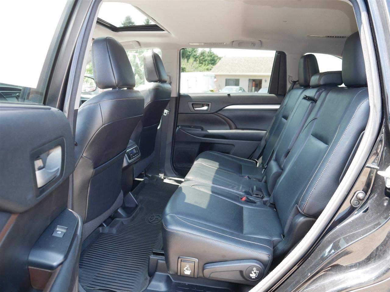 Toyota Highlander  2017