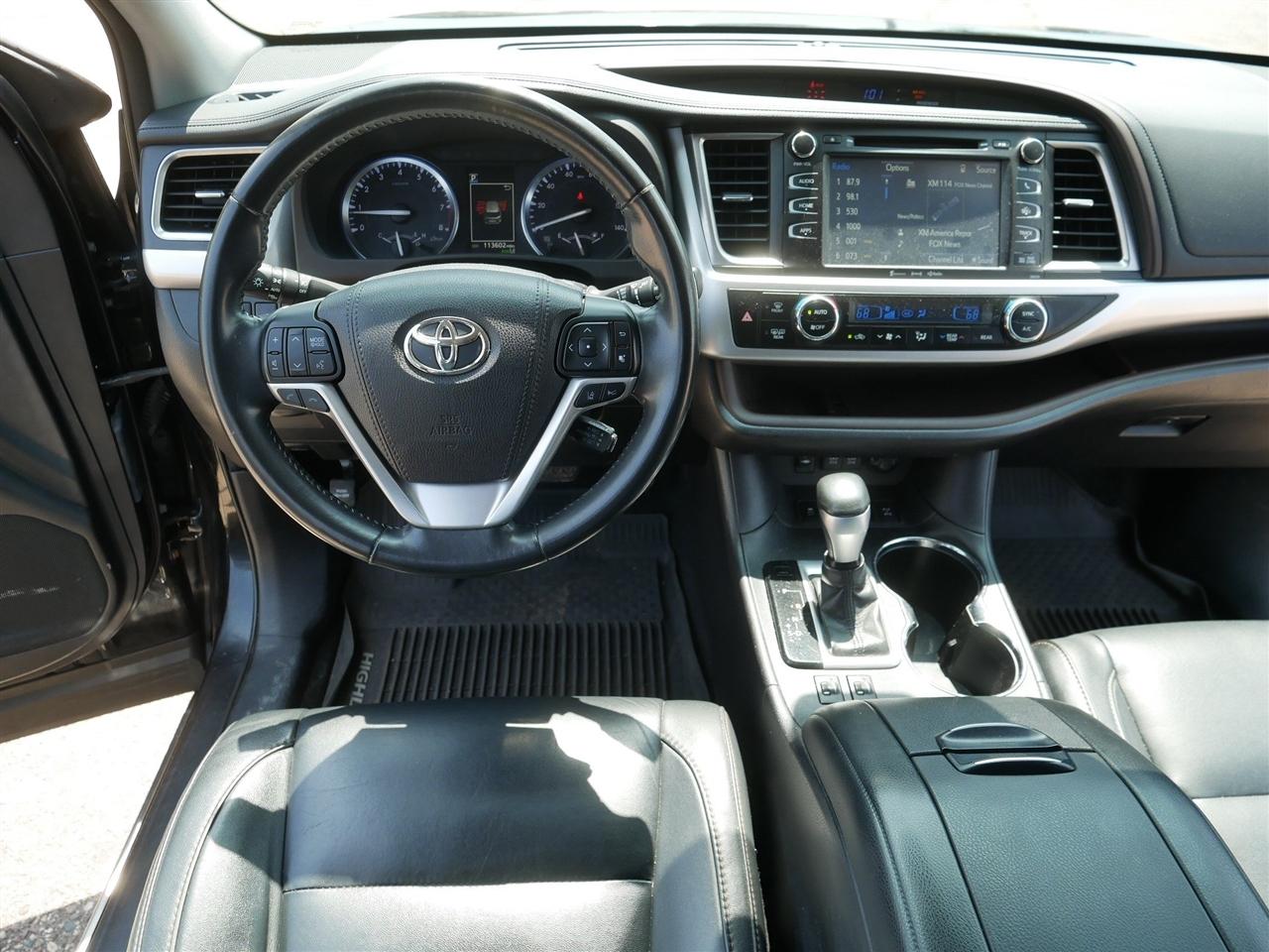 Toyota Highlander  2017