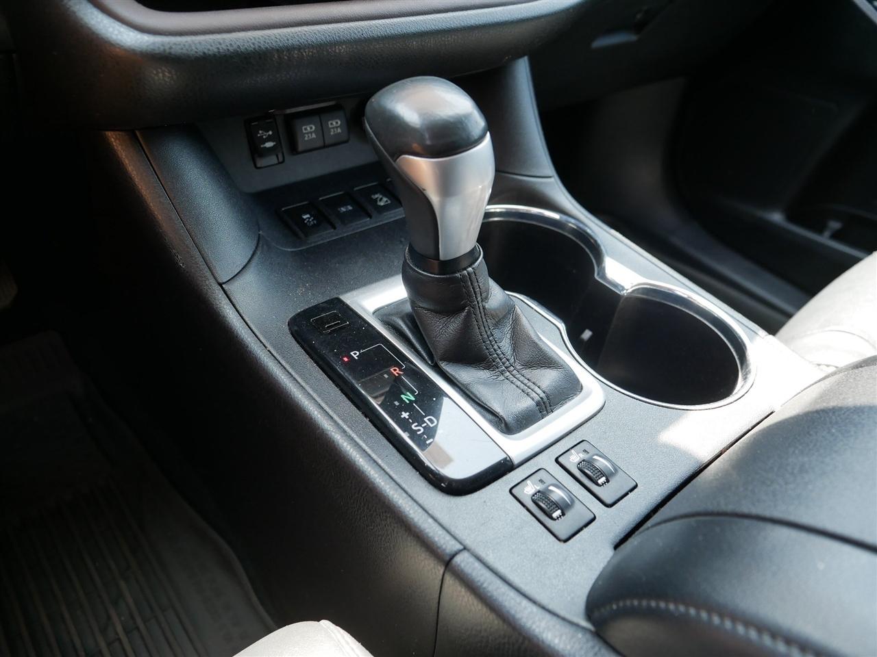 Toyota Highlander  2017