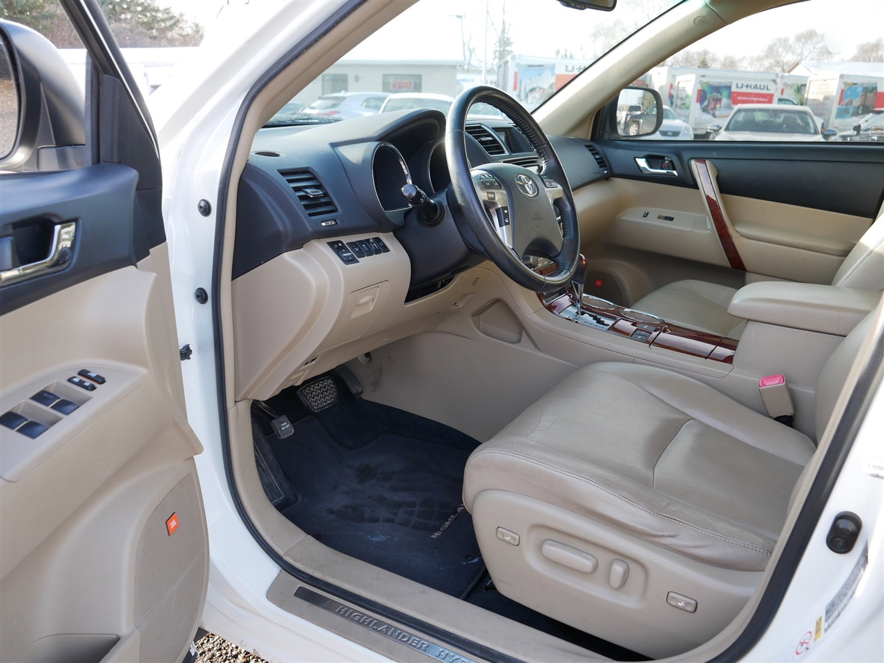 Toyota Highlander Hybrid Limited 4WD 2013