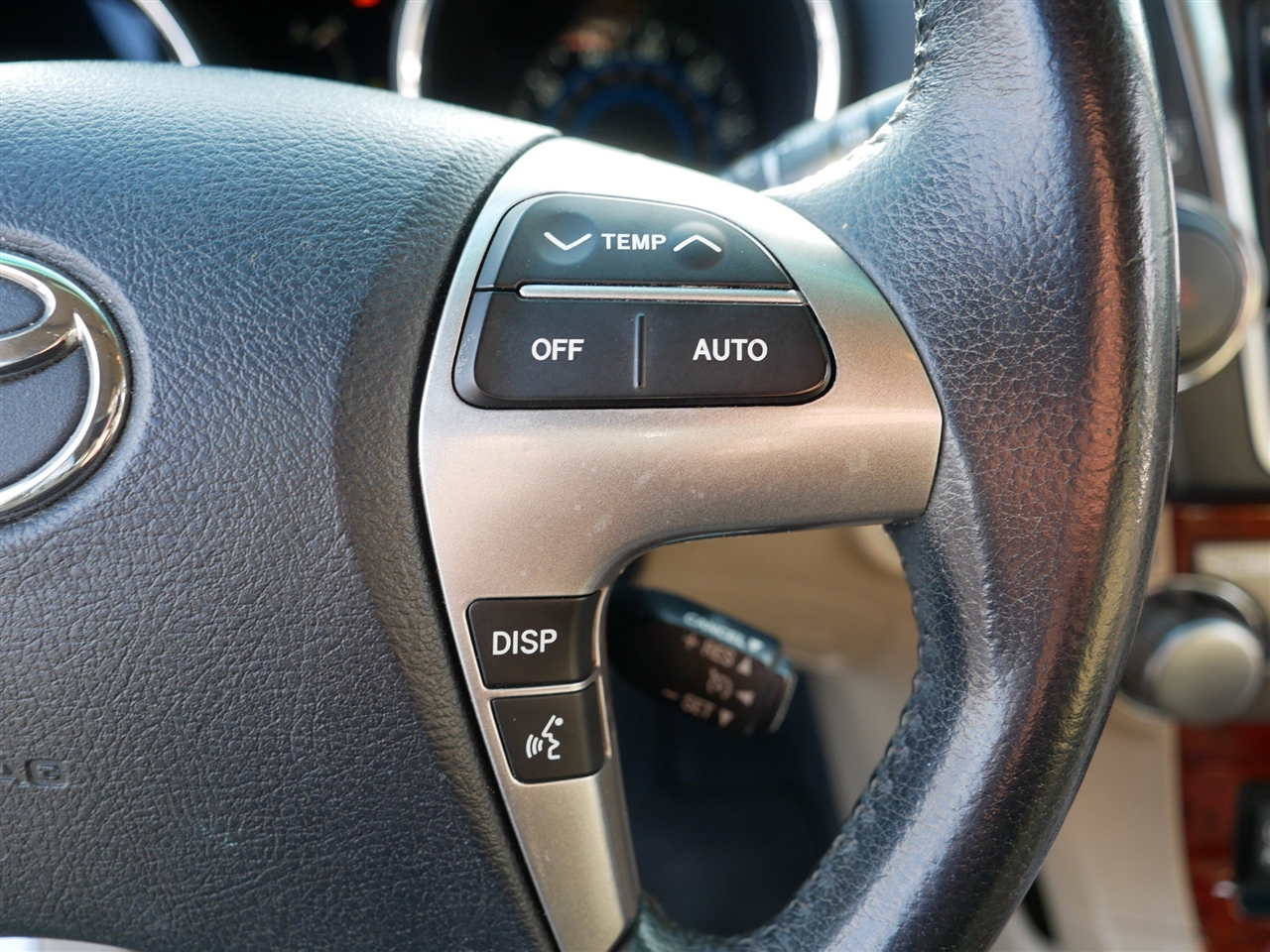 Toyota Highlander Hybrid Limited 4WD 2013