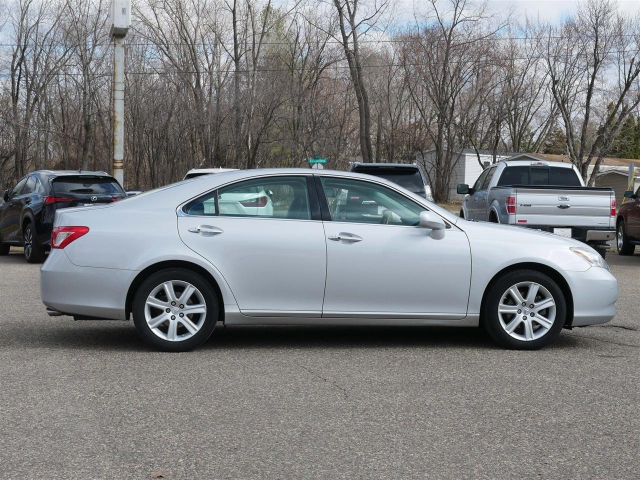 Lexus ES 350 Sedan 2009