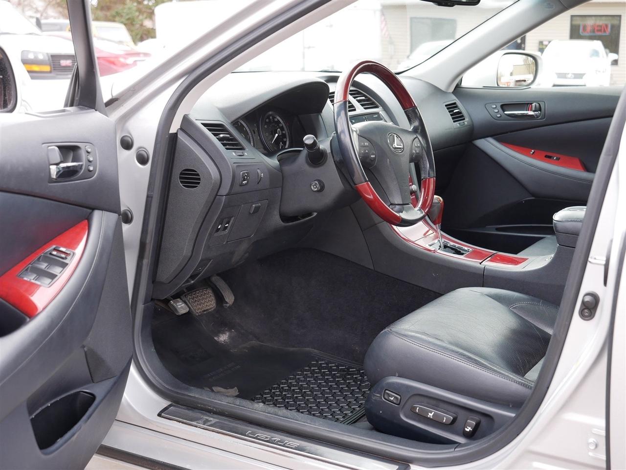 Lexus ES 350 Sedan 2009