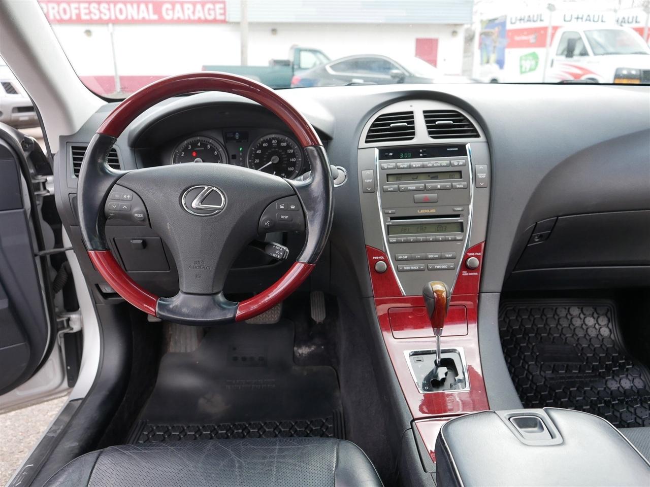 Lexus ES 350 Sedan 2009