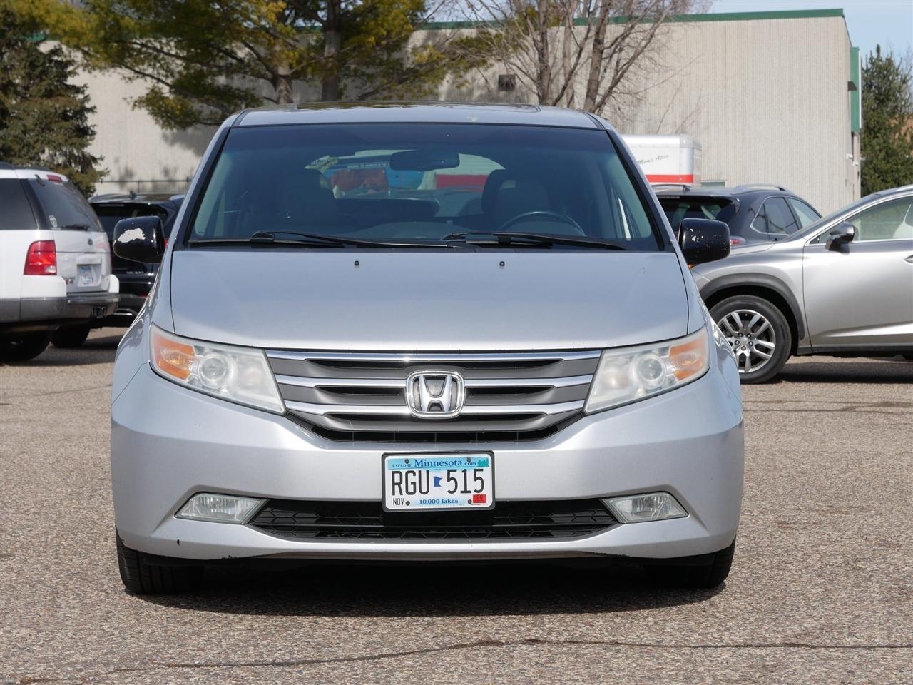 Honda Odyssey EX-L AT with RES 2012