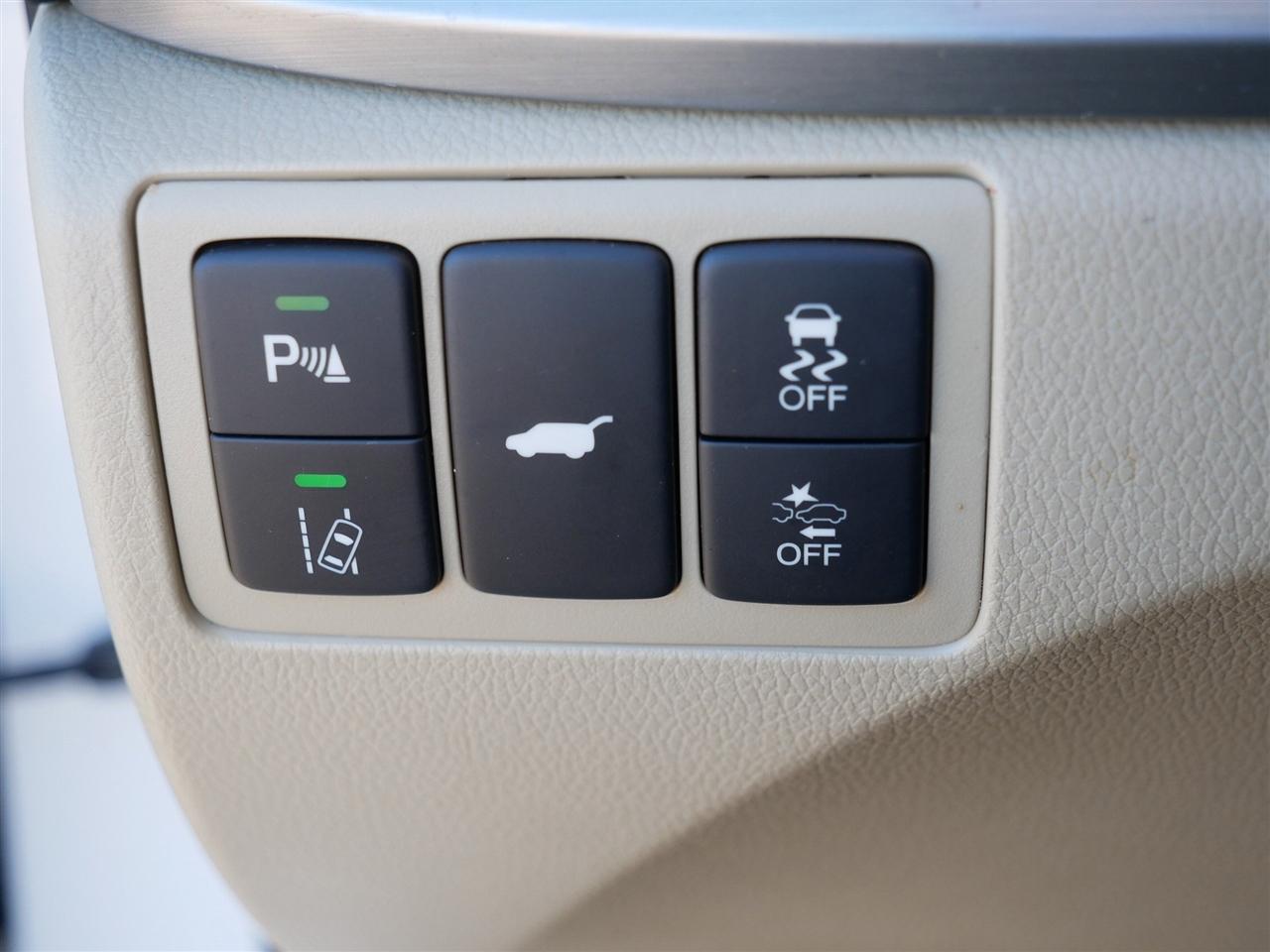 Acura RDX 6-Spd AT AWD w/Advance Package 2017