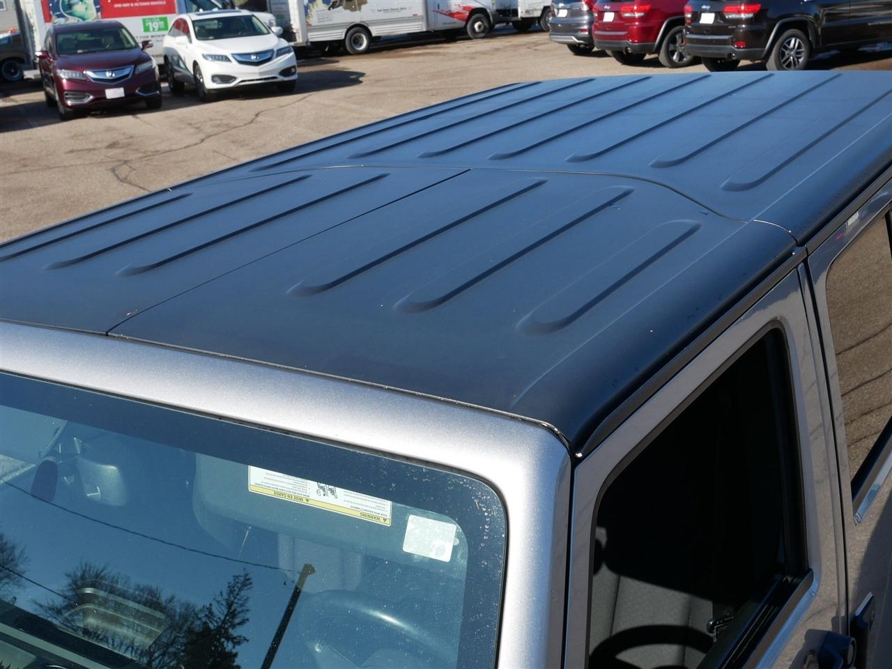 Jeep Wrangler Unlimited Sport 4WD 2013