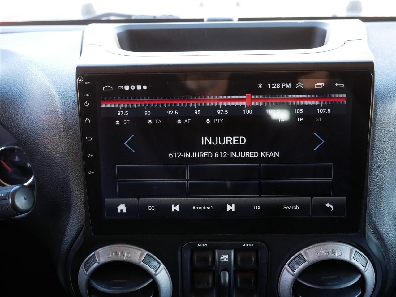 Jeep Wrangler Unlimited Sport 4WD 2013