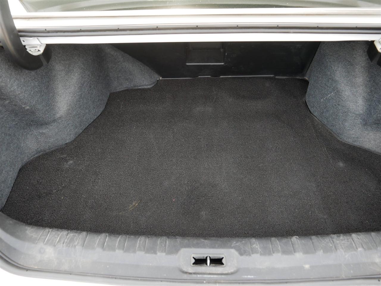 Buick Lucerne CX 2010