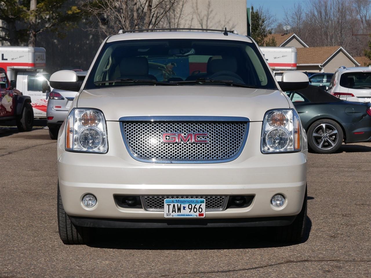 GMC Yukon Denali 4WD 2013