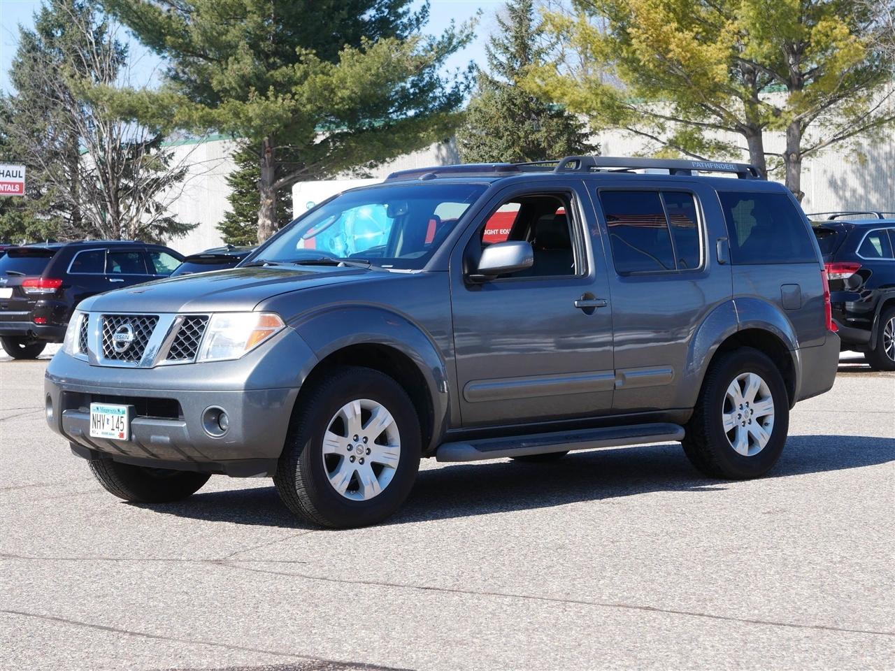 Nissan Pathfinder LE 4WD 2007