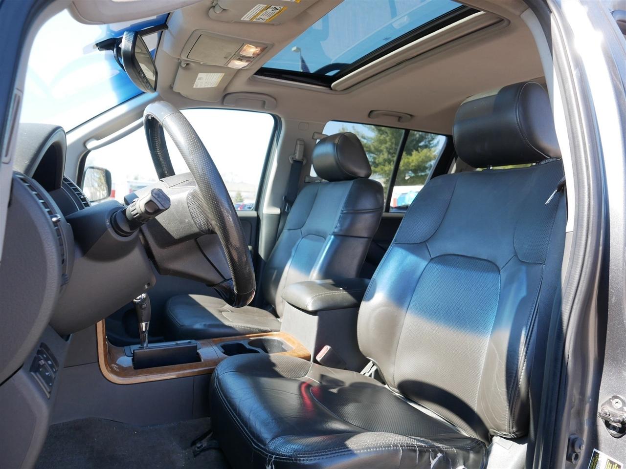 Nissan Pathfinder LE 4WD 2007