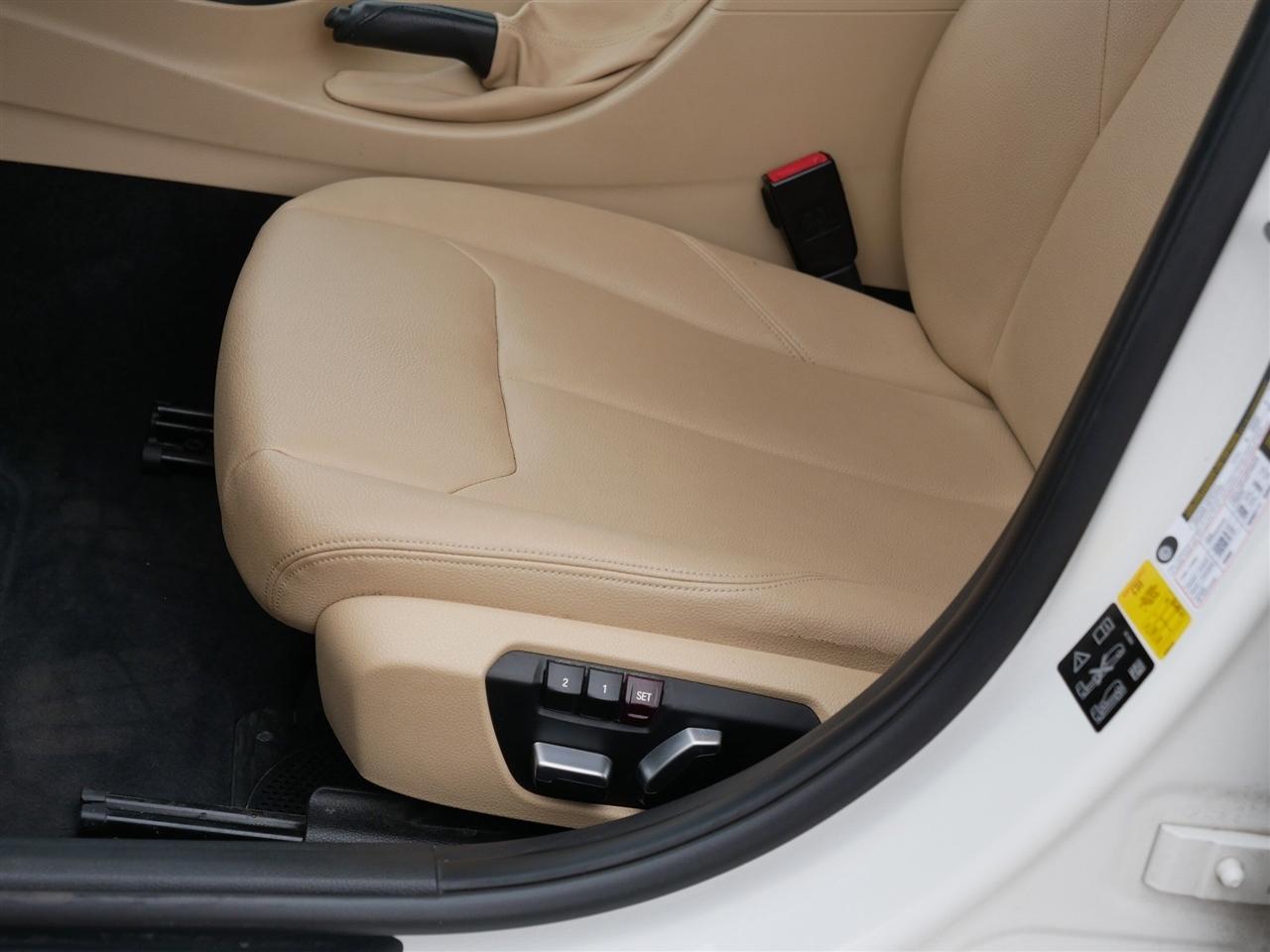 BMW 3-Series 320i xDrive Sedan 2017