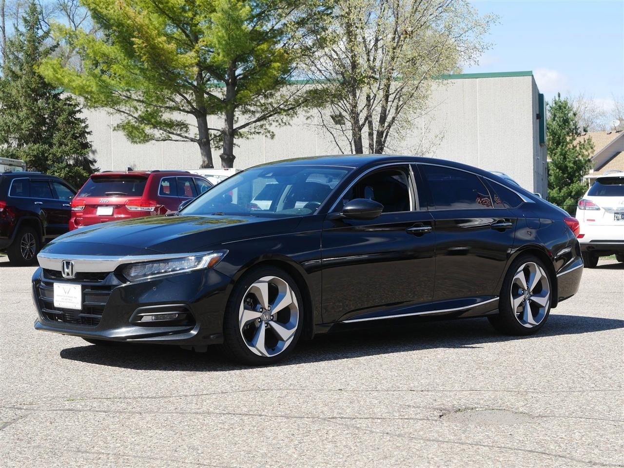 Honda Accord Touring 2.0T 10A 2018