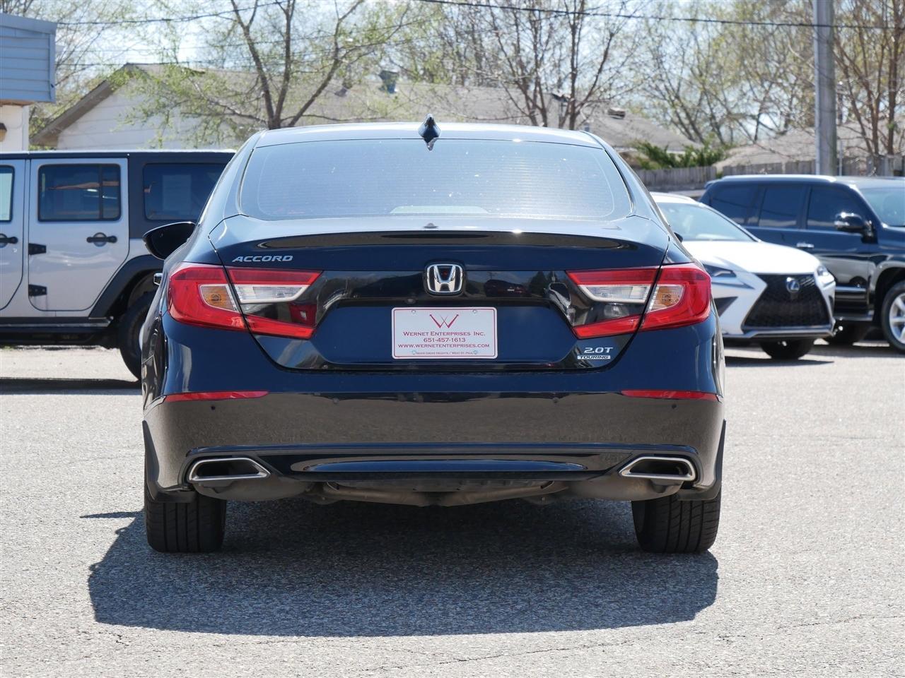 Honda Accord Touring 2.0T 10A 2018