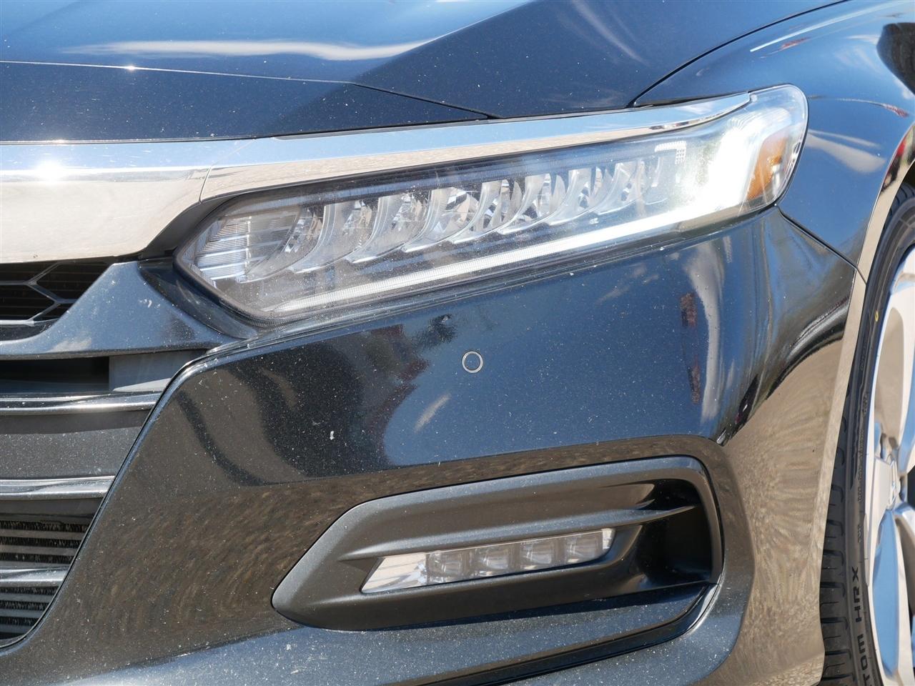 Honda Accord Touring 2.0T 10A 2018