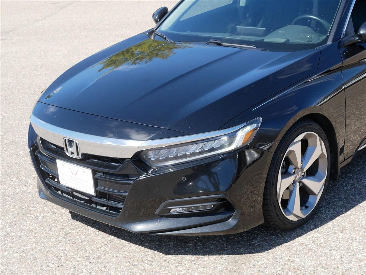 Honda Accord Touring 2.0T 10A 2018