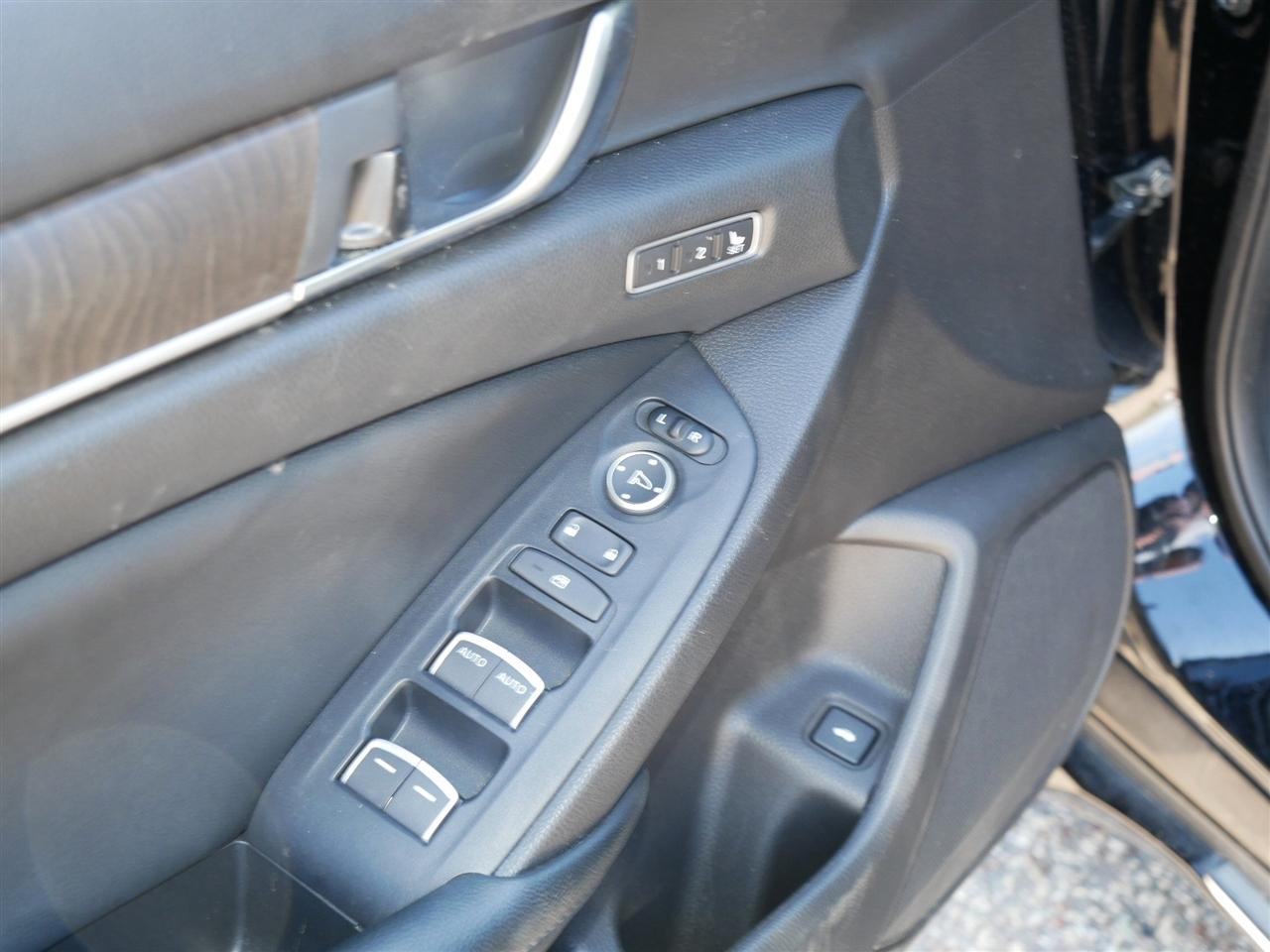 Honda Accord Touring 2.0T 10A 2018