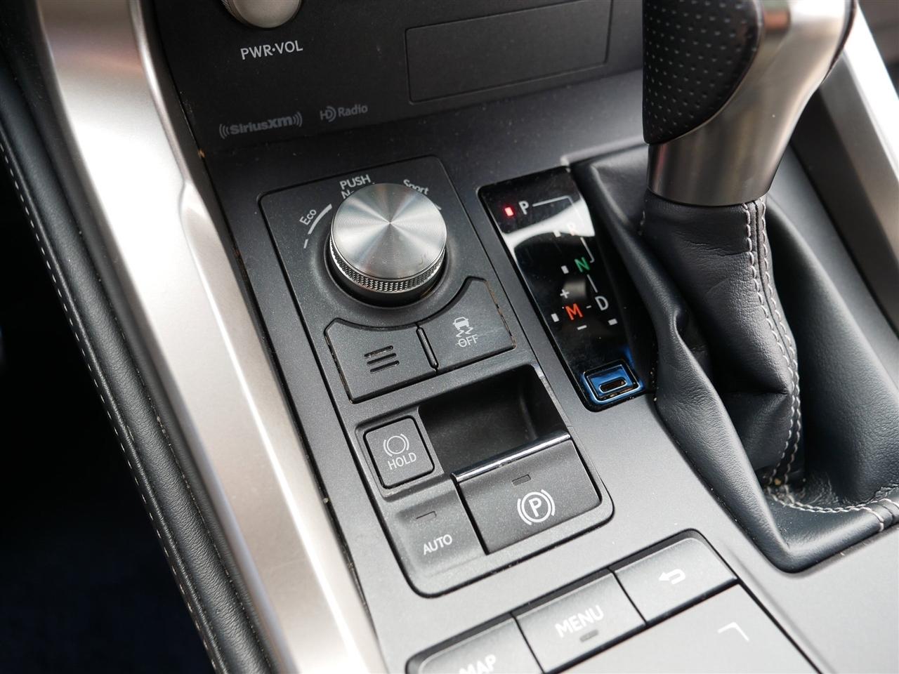 Lexus NX 200t AWD 2019