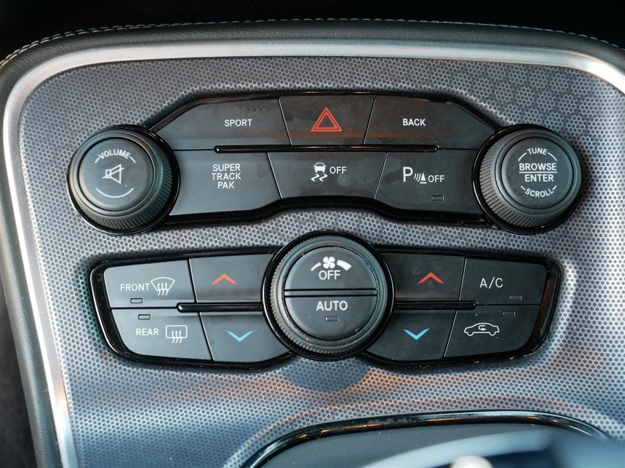 Dodge Challenger R/T Plus 2016