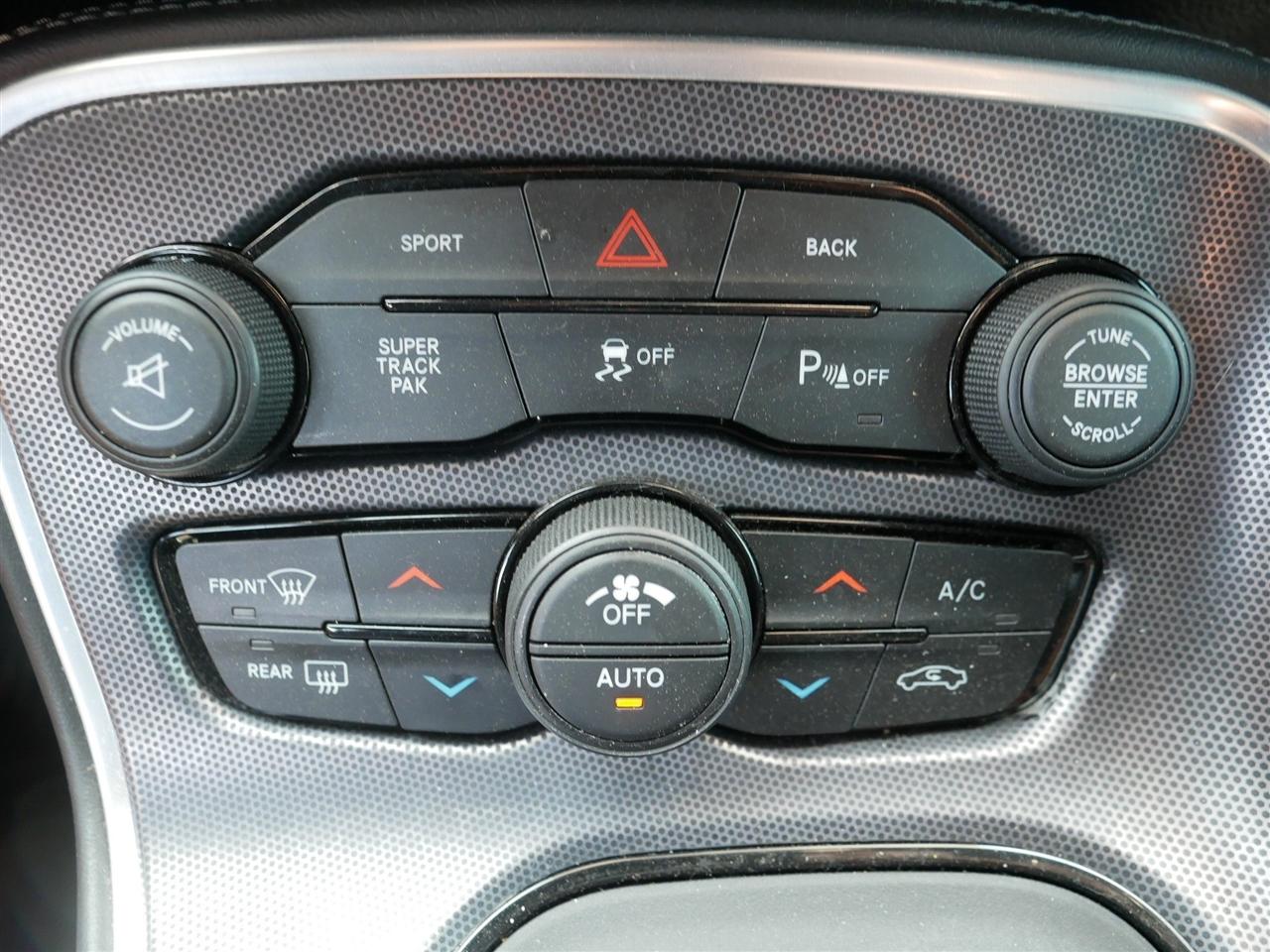 Dodge Challenger R/T Plus 2016