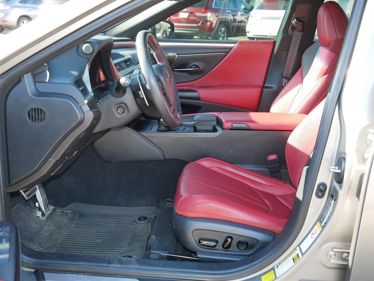 Lexus ES 350 F SPORT 2019